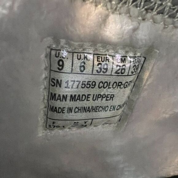 Skechers Uno W 177559 Gray Lace Up Mid Top Snow Boot Sneakers Womens Size 9 - Picture 9 of 10